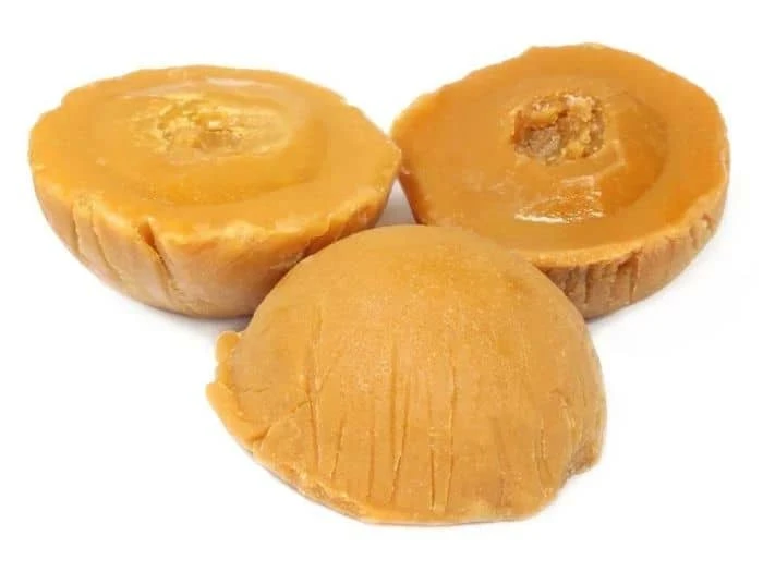 Sugarcane Jaggery (আখের গুড়) (Coming Soon)